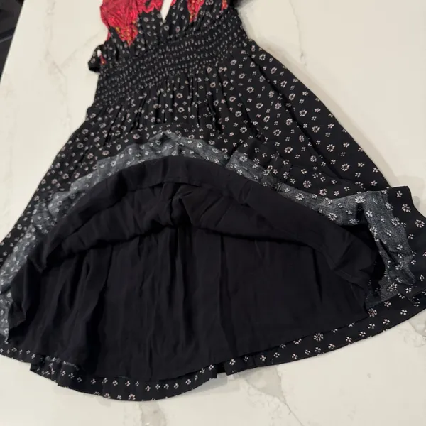 Free People Walking Through My Dreams Mini Dress Women’s Medium Black/Red Floral - Image 7