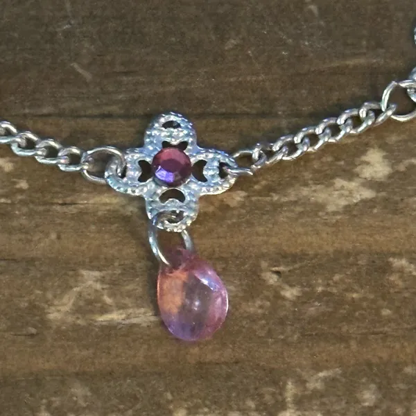 Silver tone flower link pink dangles anklet - Image 4