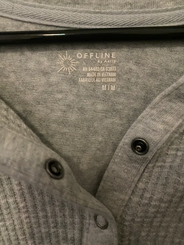 Aeire Gray Henley Waffle Top - Image 3
