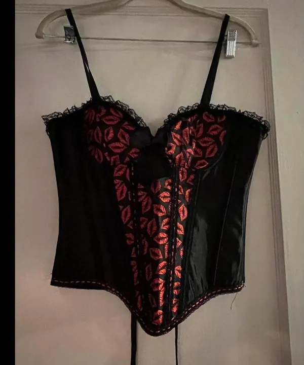 Seductive Lace - Image 7