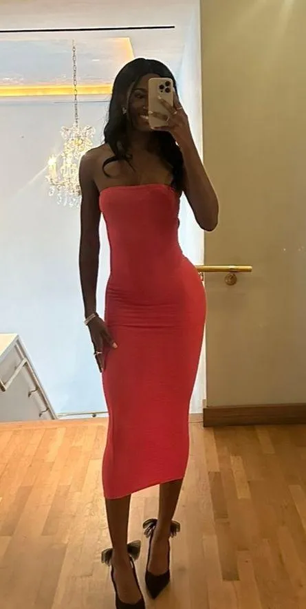 Pretty Little Thing Pink Midi Dress - Image 2