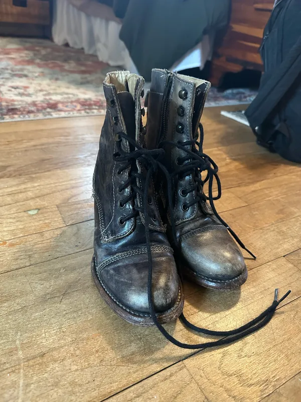 Bed Stu Boots Distressed Leather - Image 3