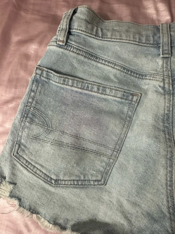 American Eagle Shorts - Image 3