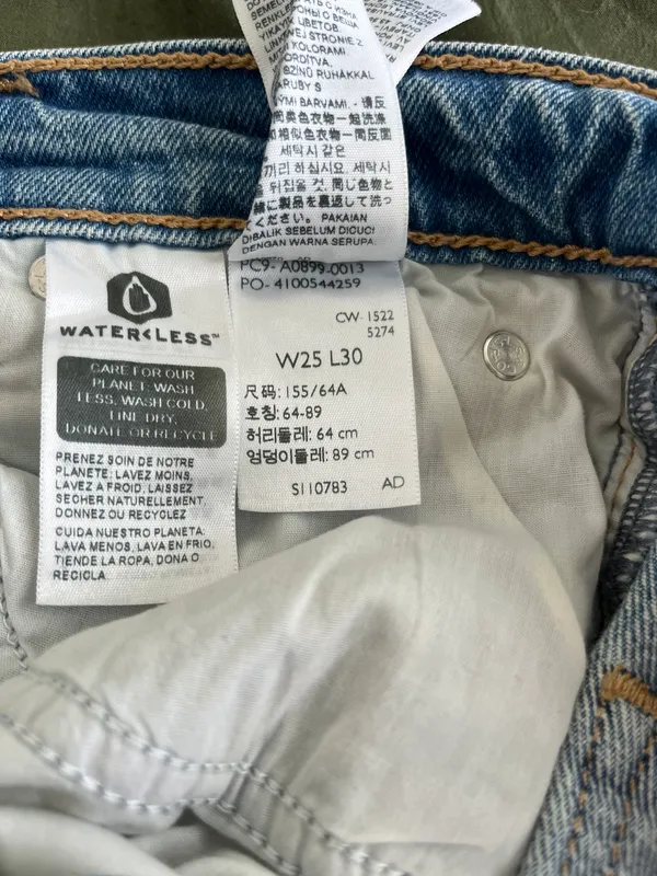 70s High Flare Levi’s Jeans - Image 4