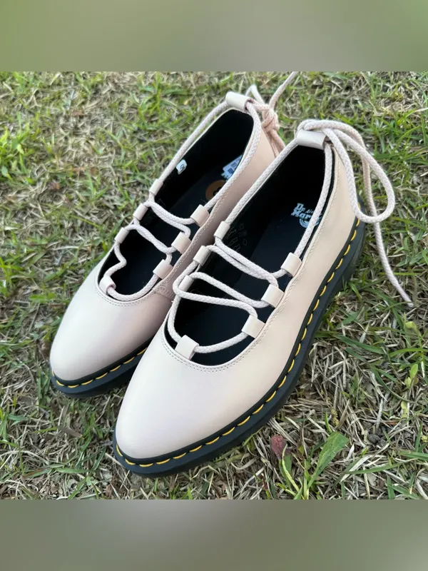 Dr. Martens Pale Pink Mary Jane Loafers with Black Platform Sole size 8 - Image 3