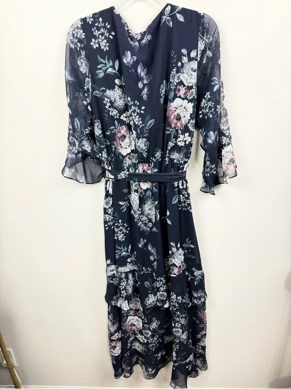 City Chic NWT Mysterious Navy Ruffle V-Neck Floral Flowy Maxi Dress Size 18 - Image 3
