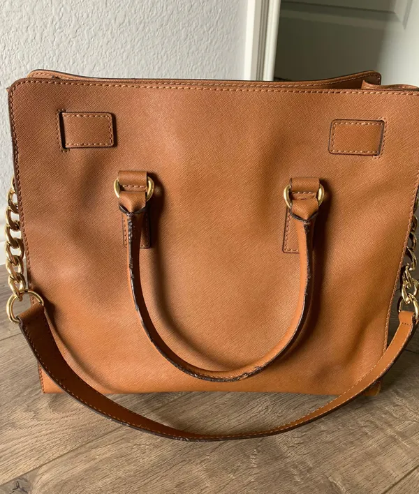 Michael Kors Hamilton Tote - Image 2