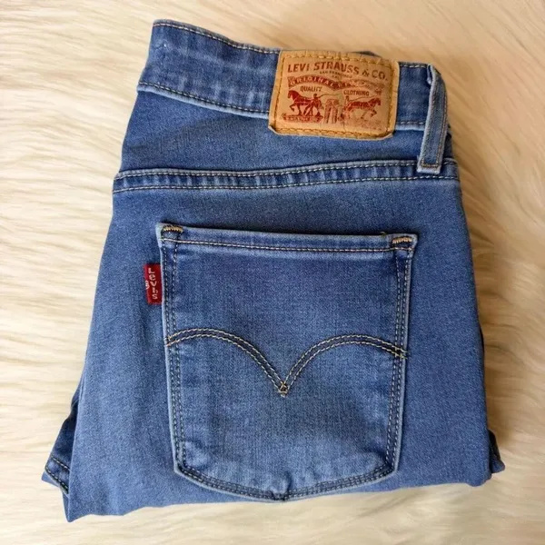 Levi’s 711 Skinny Jeans Medium Wash Size 26 - Image 11