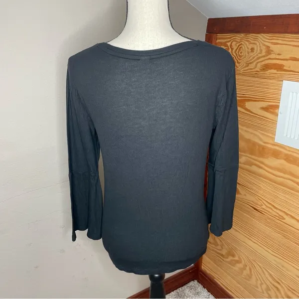 Black Rib Knit Bell Sleeve Crewneck Top Shirt Medium - Image 4