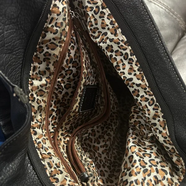 Celsius Black Genuine Leather Shoulder Bag - Image 11