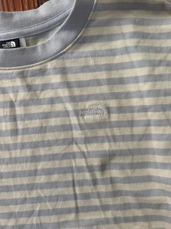 North face shirt - Image 2