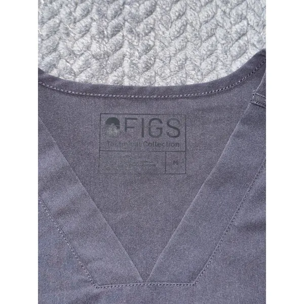 FIGS Women's Technical Collection Scrub Top Gray Short Sleeve V Neck Pocket Sz M - Image 4
