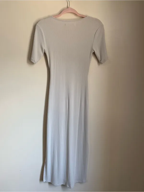 Abercrombie & Fitch Ribbed O-Ring Side Slit Dress in Cream Size XS - Image 3