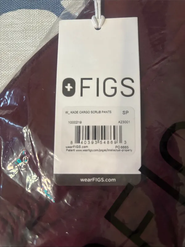 Figs Women’s Kade Cargo Scrub Pant in Burgundy size S/P - Image 4