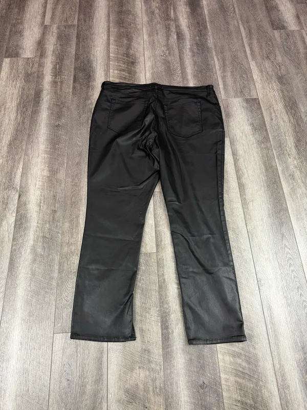 Abercrombie Black Leather Pants - Image 15