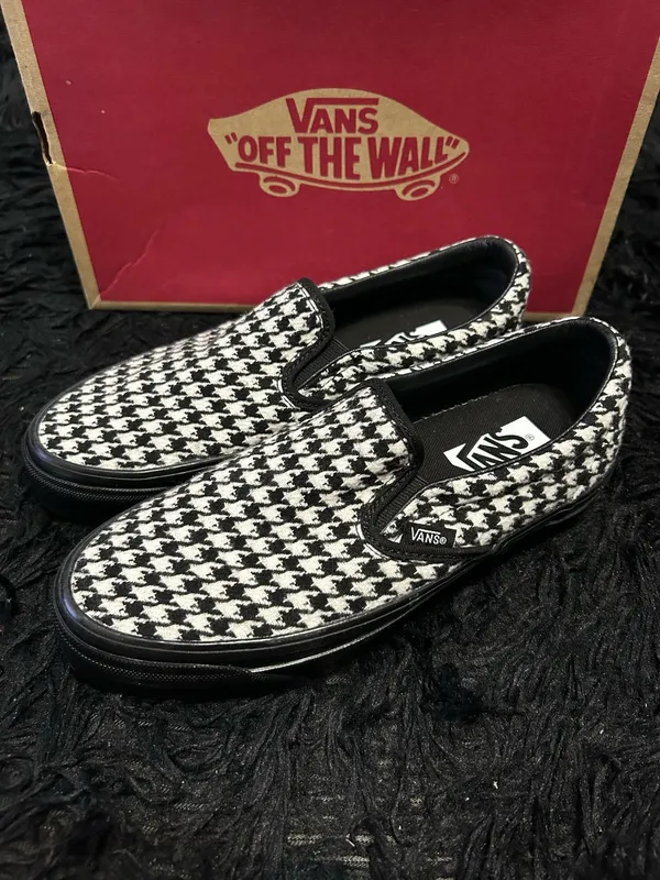 VANS LX Classic slip on 98 black&white shoes sneakers women’s 7 new - Image 6