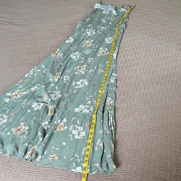 Promesa Sage Green Floral Maxi Dress with White and Yellow Flowers - Image 8