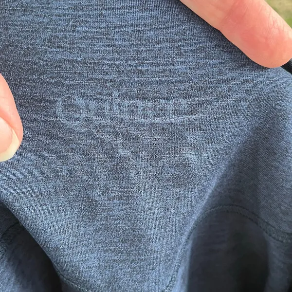 Quince Women's Dark Blue Workout Leggings Size L - Image 4
