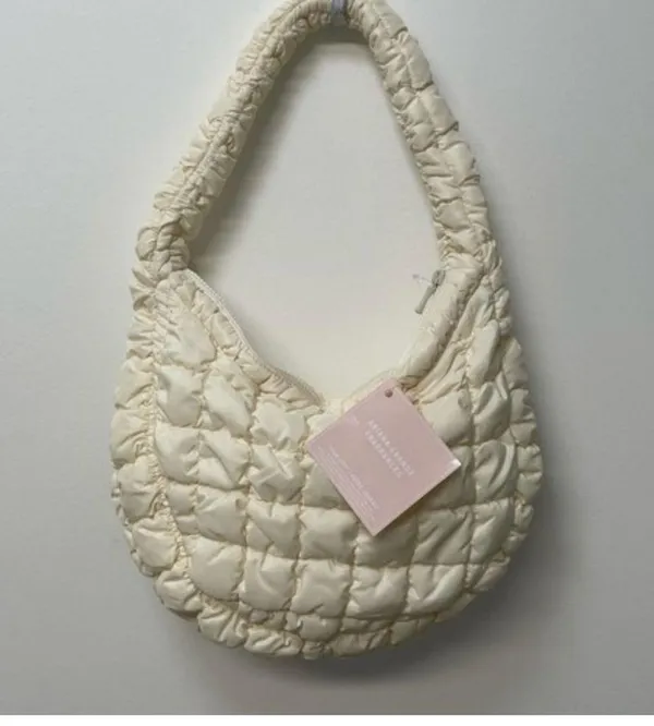 Ariana Grande Cream Quilted Hobo Bag - Image 8