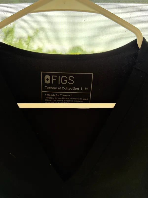 FIGS Scrub 3-Pocket Top Black - Image 2