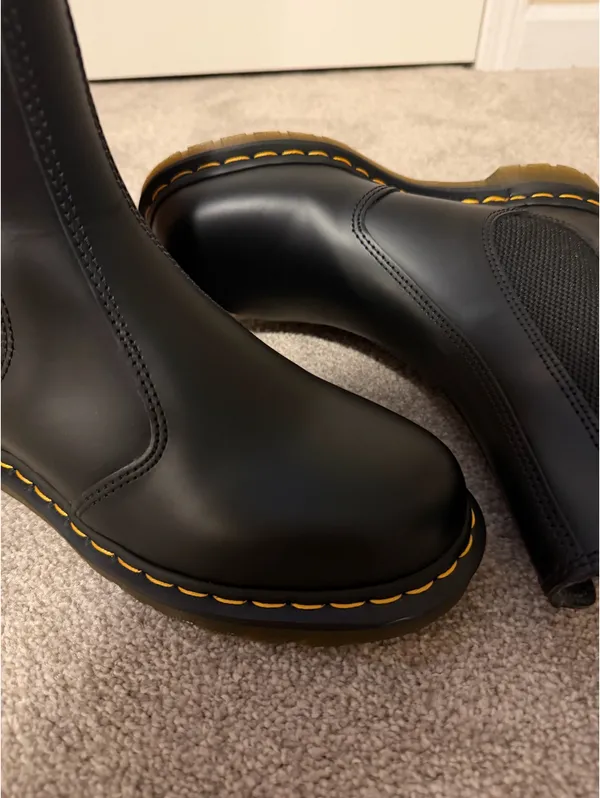 Dr Martens Black Leather Chelsea Boots - Image 5