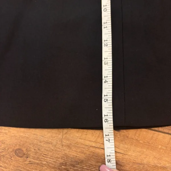 Alberto Malaki Black Mini Skirt Women's Size 2 Made in USA Minimalist Vintage - Image 6