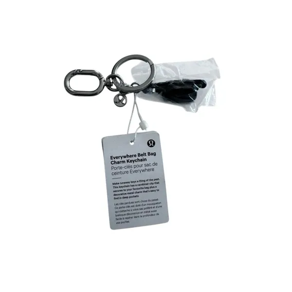 Everywhere Belt Bag Key Charm Black/Silver - Image 6