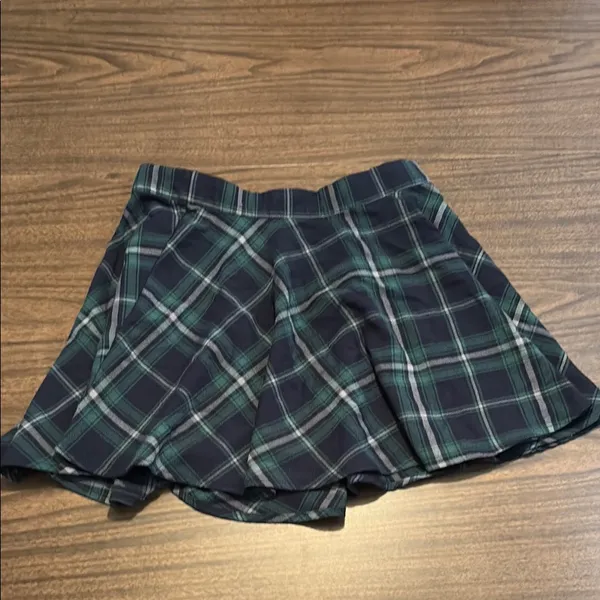 NEW Aeropostale Medium Plaid High Waist Flounce Skirt Green Blue NWT - Image 2
