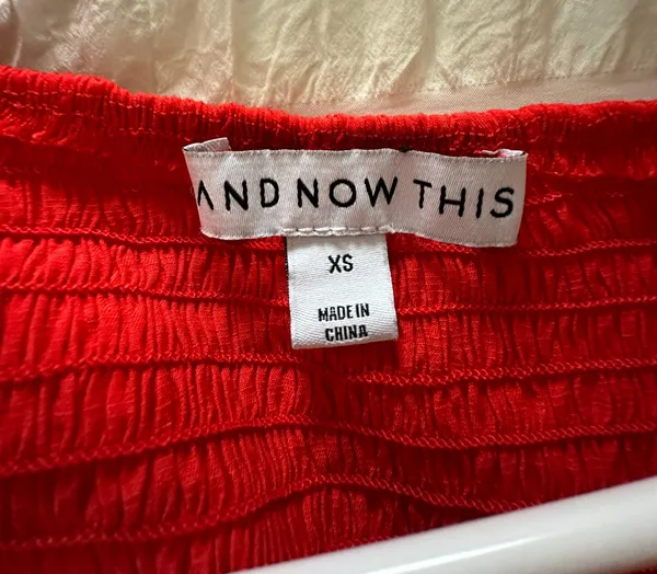 Red Two Piece Puffer Sleeve Dress - Image 2