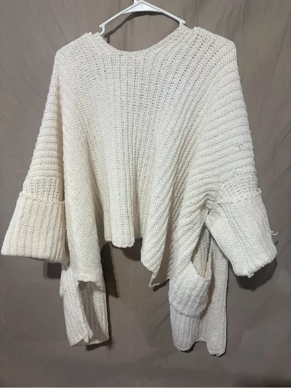 POL sweater - Image 3
