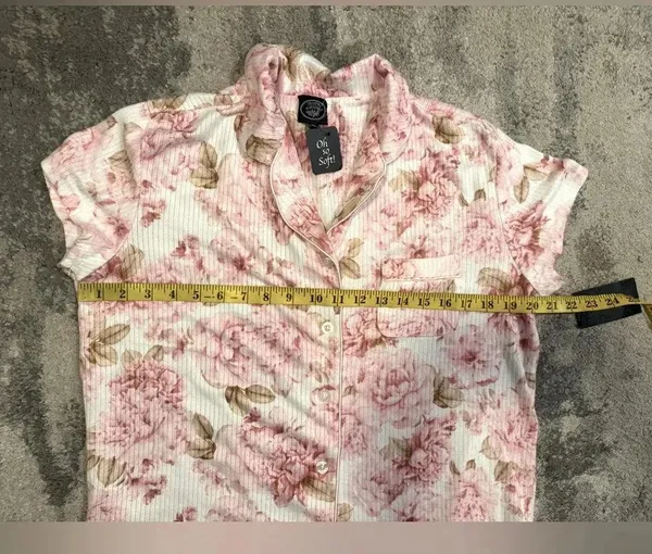 Women’s NWT Pink Lauren Ashley PJ Top - Image 5