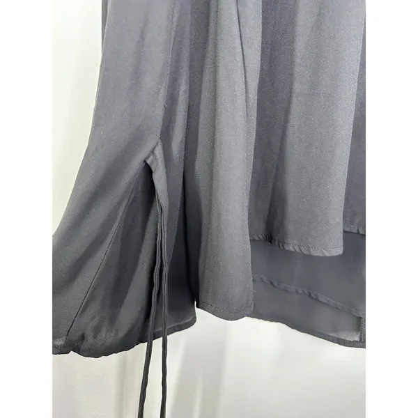 Lush‎ Black Long Sleeve Keyhole V-Neck Tie Detail Blouse Women's Size Large L - Image 3