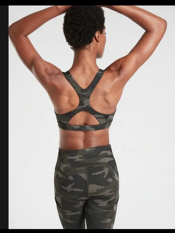 Athleta Ultimate Camo Print Sports Bra Sz M Green Size M - Image 2