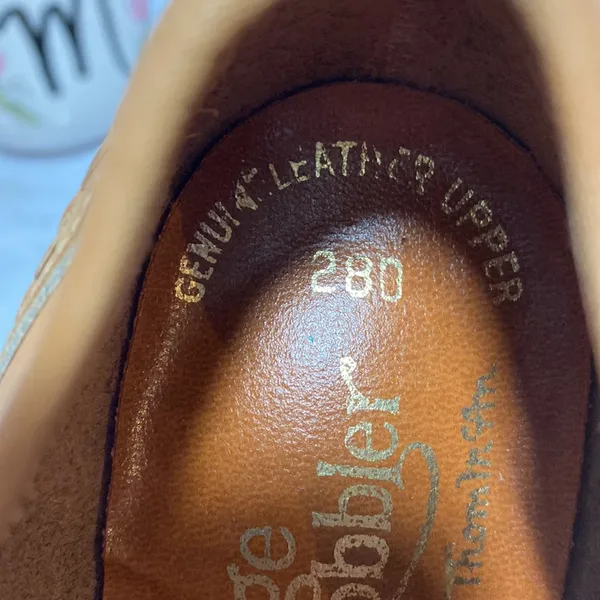 Village Cobbler tan leather shoes - Image 9