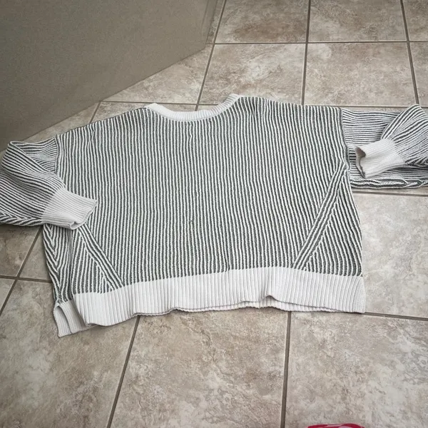 Aerie beyond chenille Striped V-Neck Sweater Sage Green Cream‎ Oversized XL - Image 2