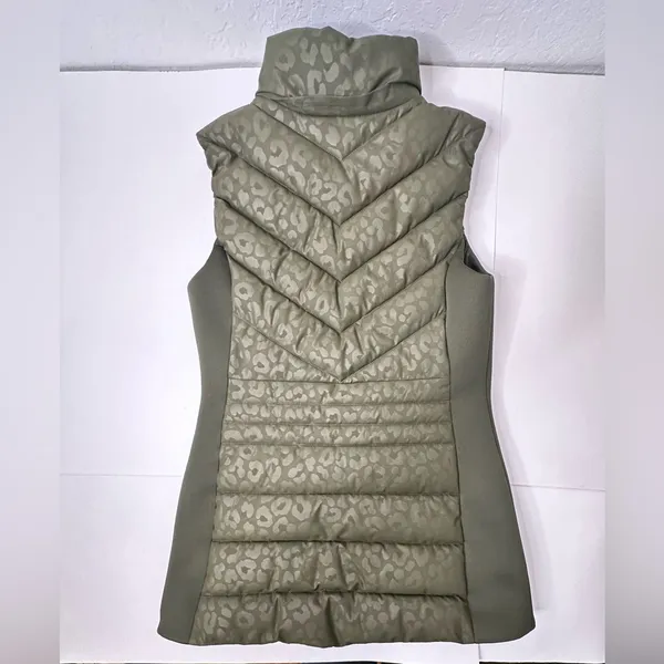 Michael‎ Kors Women's Quilted Trim Puffer Vest Size XS Green Cheetah No Hood - Image 13