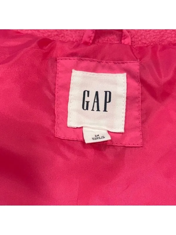 Gap women’s Pink Puffer Vest size M Like New - Image 4