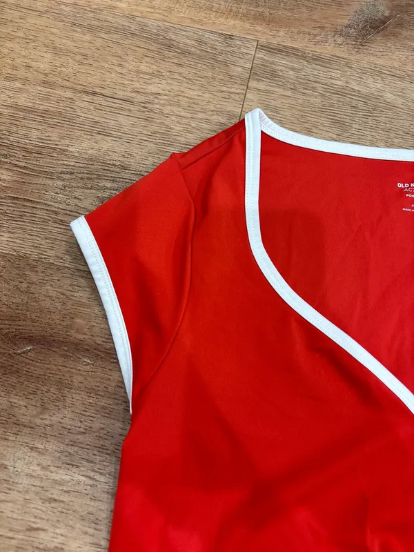 Old navy red seamless workout tee - Image 2