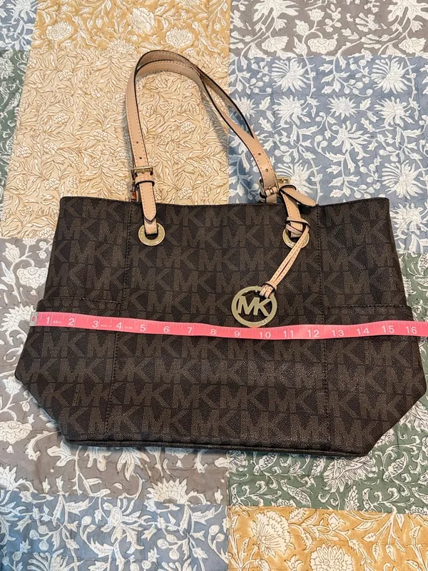 Michael Kors Jet Set Tote MK Logo Large Carryall Laptop Bag Brown Tan Gold - Image 6