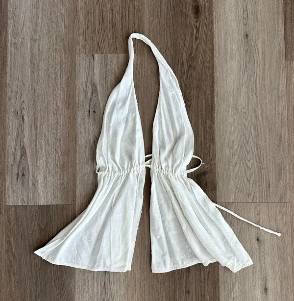 Princess Polly Halter Top - Image 2