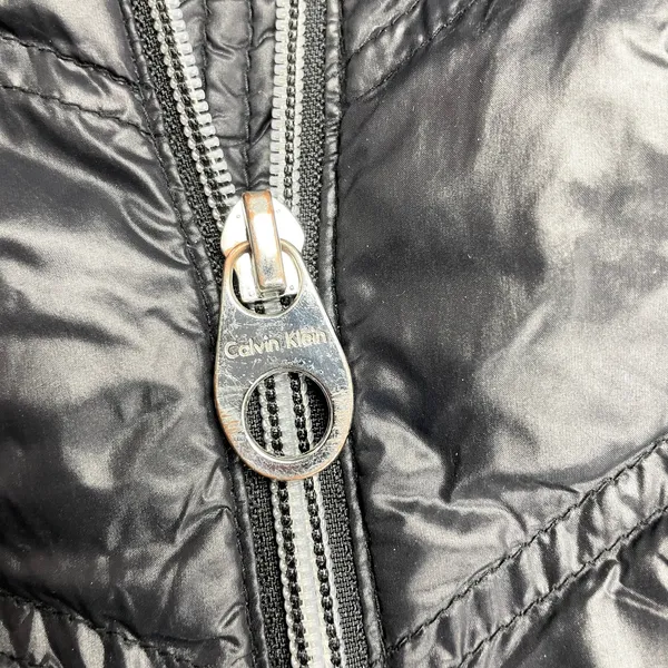 Calvin Klein Womens M Packable Down Quilted‎ Puffer Jacket Full Zip Black Travel - Image 8