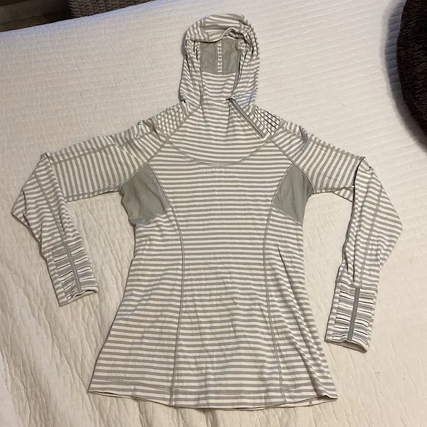 Lululemon Back on Track Pullover - Image 3
