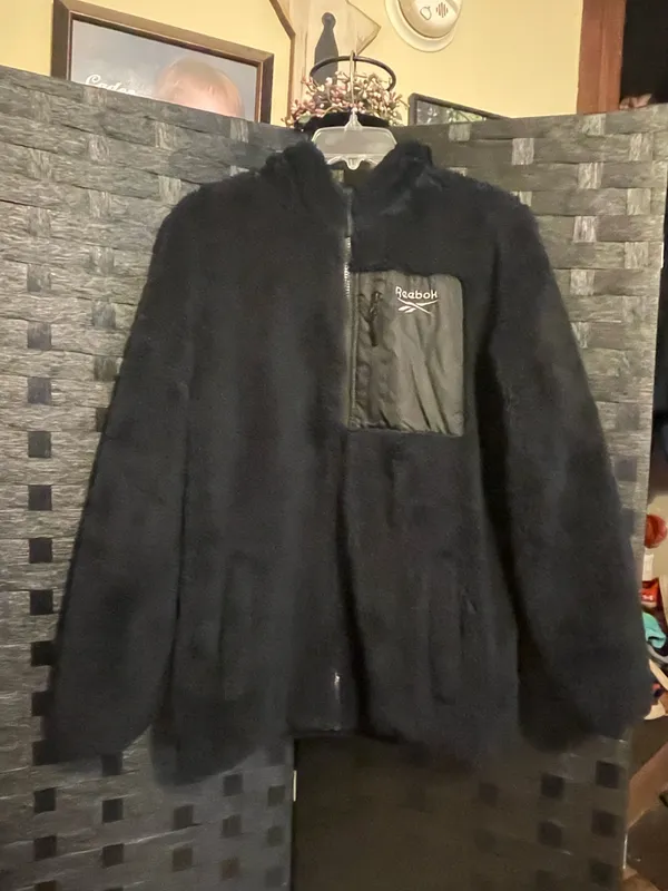 Reebok Unisex Lightweight Fleece Jacket Black Size LG Hoodie Sherpa Full Zip - Image 4