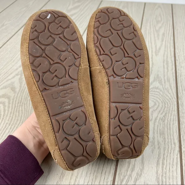 UGG Ansley Slipper Shoes US6 Chestnut (tan) $100 Indoor Outdoor Moccasin Flat - Image 9