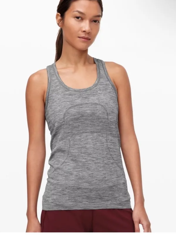 Lululemon swiftly tech tank gray size 6 - Image 2