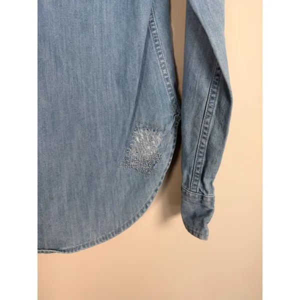 Abercrombie & Fitch Light Wash Denim Sashiko Embroidered Button Down Shirt Small - Image 5