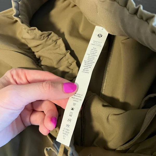 Lululemon Keep Moving Stretch High-Rise 7/8 Length Pant Olive Khaki Women's‎ 4 - Image 7