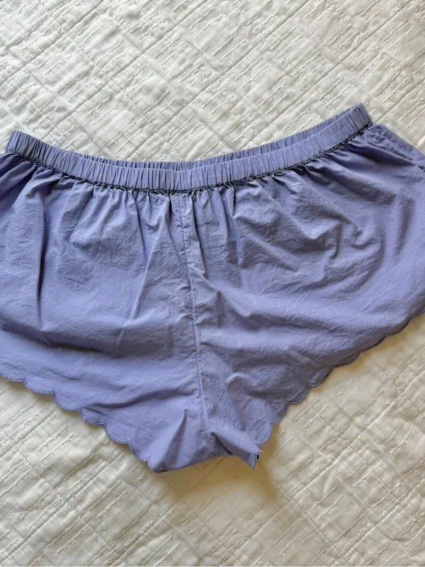 Anthropologie Scallop Micro Shorts XS Lavender Purple - Image 3