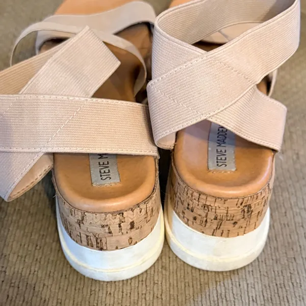 Steve Madden Elastic Platform Sandals - Image 3