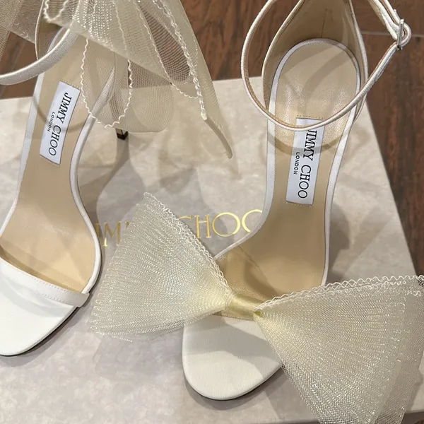 Jimmy Choo Aveline White Bow Heels - Image 8